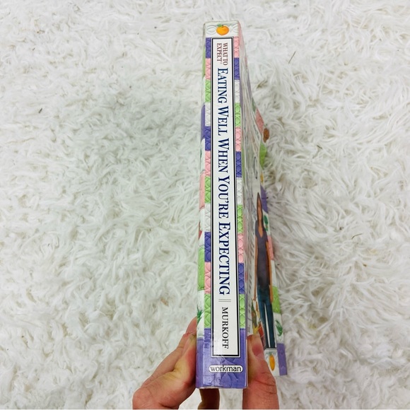 WHAT TO EXPECT eating well while your expecting pregnancy book - Picture 6 of 8